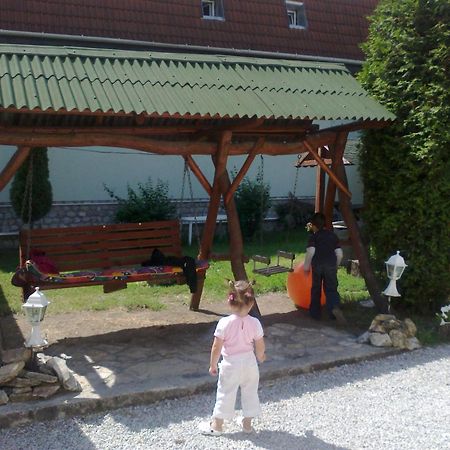 Bed and Breakfast Taltos Vendeghaz Сильвашварад Экстерьер фото