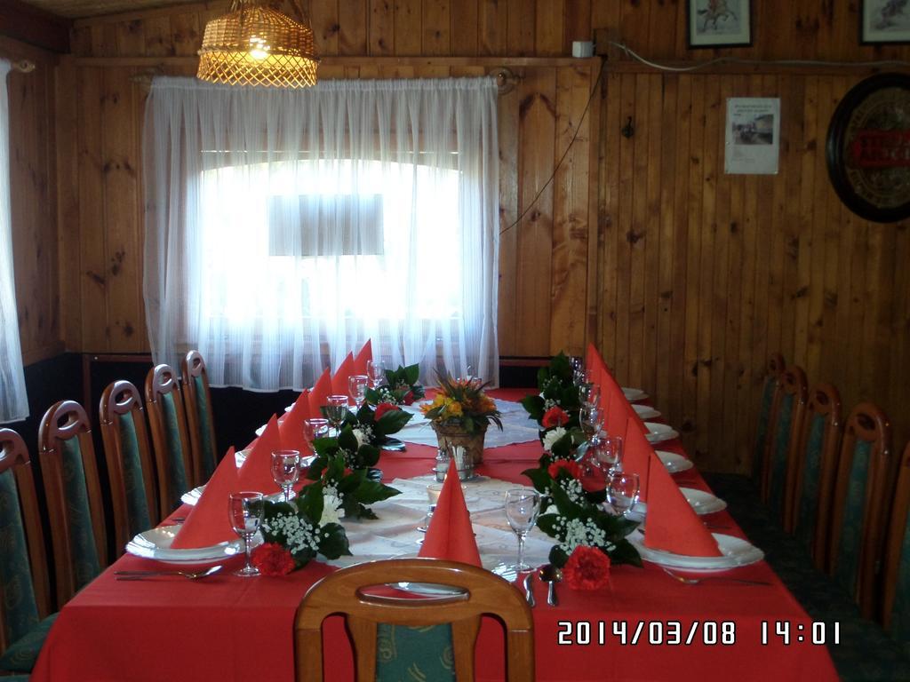 Bed and Breakfast Taltos Vendeghaz Сильвашварад Экстерьер фото